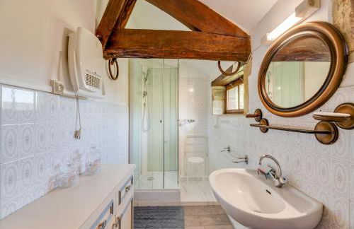 Cosy holiday home with garden - Foto 12