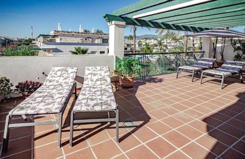 LCR4 - Large 3-Bedroom Apartment Near Beach - Foto 23