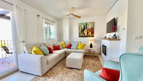 Stunning apartment with overflow pool and golf view - Foto 3