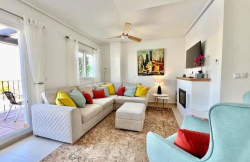 Stunning apartment with overflow pool and golf view - Foto 3