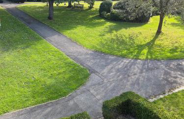 Beautiful Modern Cottage in Beaconsfield 3 bed - Foto 16