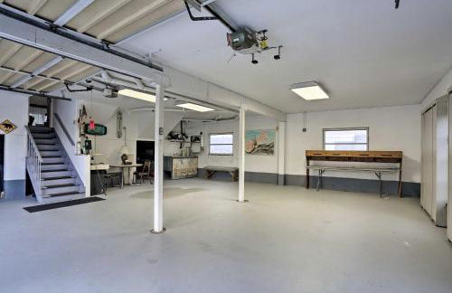 Canalfront Home with Private Dock - 5 Mi to Beaches! - Foto 30