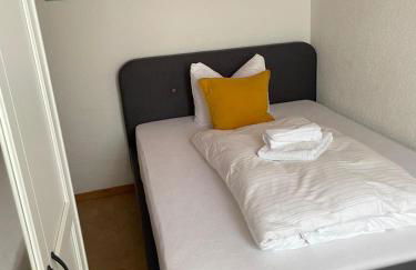 Appartio - Gästehaus "Dorfblick" - komfortable Ferienwohnungen mit Küche und Waschmaschine - Foto 20