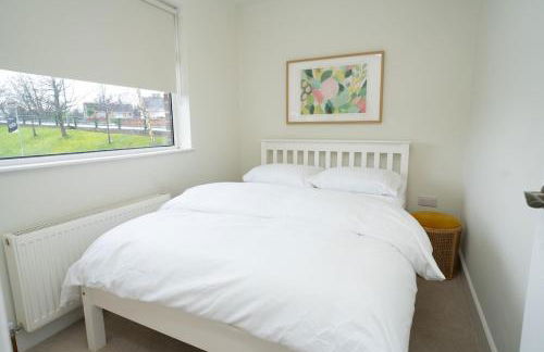 Spacious Family Stay Near the City - Foto 7