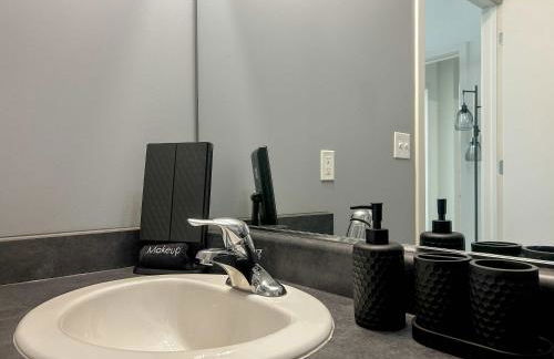 West Loop - City Views With In & Out Parking 5 - Foto 50