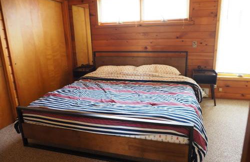 Vermilion Lakeside Cabin with Sauna, 2 Docks, AC - Photo 14