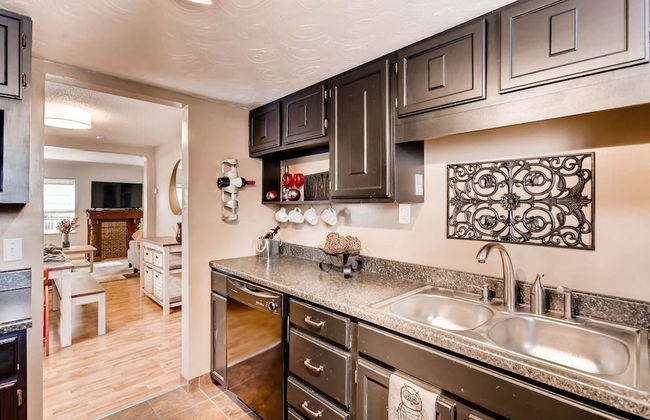 The Dream-like Garden Oasis in Sloan's Lake - Photo 6