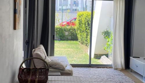 Precioso apartamento en Vanians Garden - Photo 3, Garden view