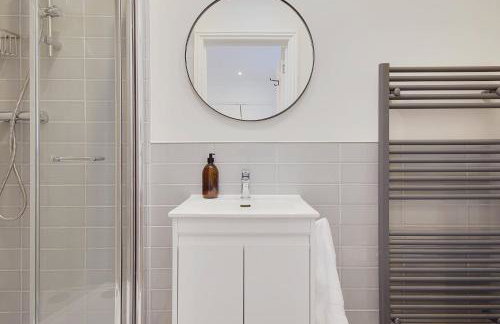 The Coach House Branksome - Photo 31