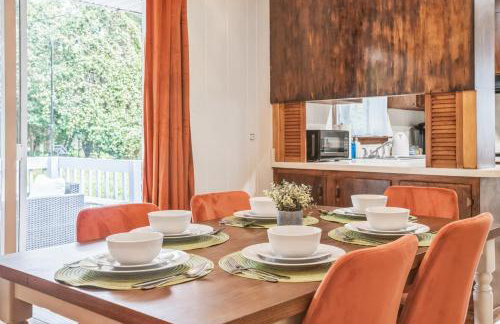 Centrally Located 4BD Home BBQ Downtown Nearby - Foto 37