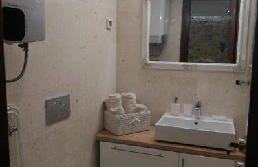 V&M Luxury Studio - Photo 17