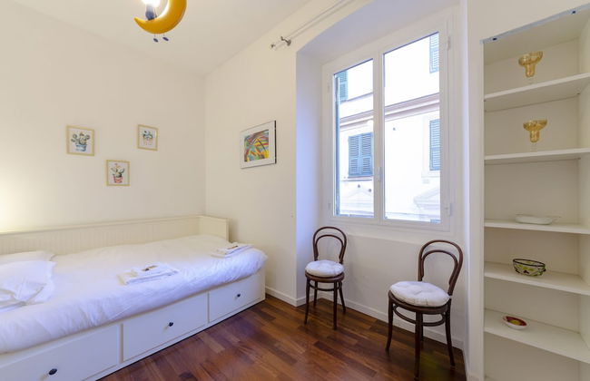 JOIVY Family Flat, 5 Mins to Piazza Corvetto - Foto 3