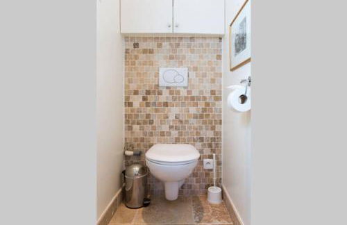 CHABLIS 27 avenue de la Bourdonnais 75007 - Foto 38