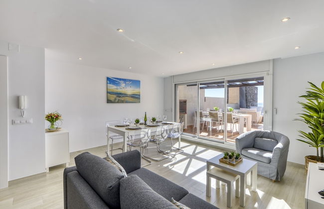 Apartment in Roses Near Rock Beach - Photo 13