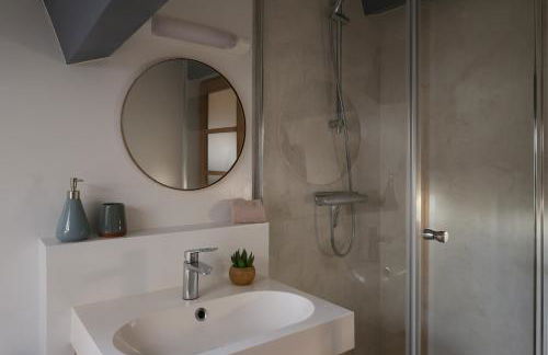 Le Laurier - Piscine, Sauna et Vue - Charme Provençal Authenticité - Bastide La Parette - Foto 21