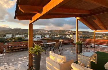 Boomers Attic Athens - Foto 11