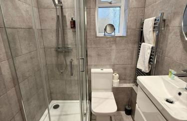 Beautiful City Centre Apartment With Garden - Foto 8