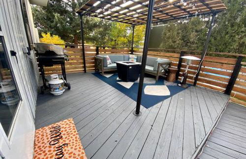 Mid Century Modern Montana Dream Home - Foto 19