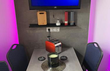 Best-Preis -Gold Suite- mit Netflix, Self-Check-In, eBike Ladestation, Fahrradraum, WLAN, Netflix und Massagesessel - direkt am Elberadweg im Herzen von Wittenberge - Foto 18