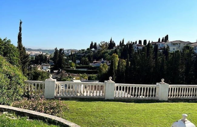 Villa Scenic with Private Pool- Sleeps 8 - Photo 20