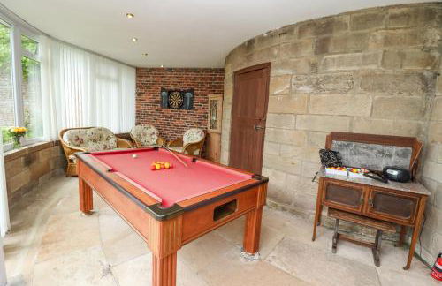 Aislaby Hall - Photo 18