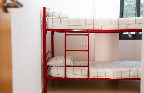 Ground floor apartment on the seafront with pool - Foto 52