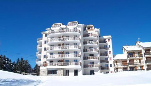 BONASCRE - AX 3 Domaines - 150m des pistes - 4 - 5 personnes - Piscine - Foto 2