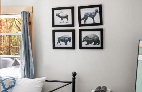 Cozy Cabin w Lake, Hot Tub, Huge Deck & Fire Pit - Foto 27