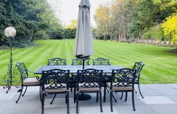 Luxury Grand Windsor Mansion Private 5 Acres & Helipad - Photo 16