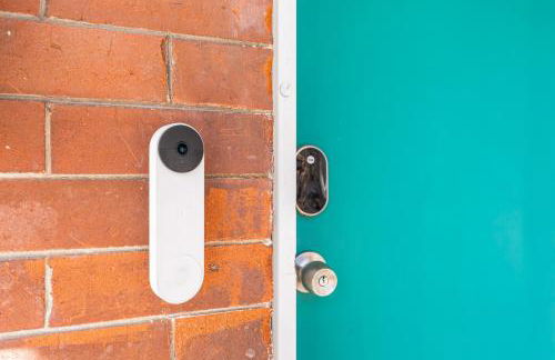 HOT TUB Firepit Pool Table Patio Cozy Downtown Denver - Foto 8