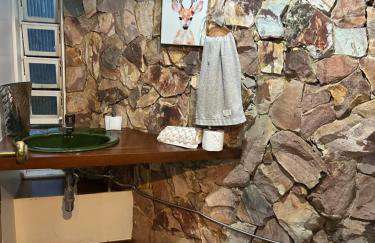 Villa Verde casa espaçosa com piscina e área verde no Lago Norte Brasilia - Foto 2