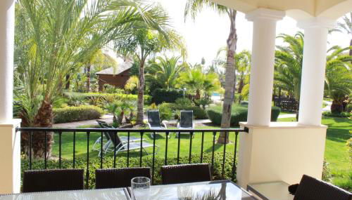 Luxury 3 Bedroom Apartment on Gated Complex - Foto 5, Garden, Garden view
