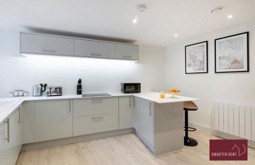 Wokingham - 2 Bedroom Ground Floor Flat - Foto 6