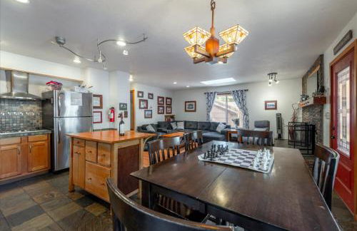 Lakeside Serenity Retreat - Photo 16