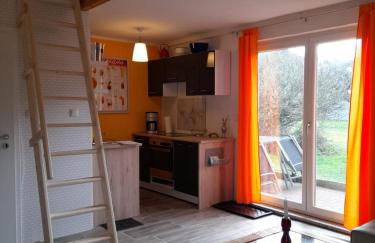 Tiny house with gallery and garden for 3 people - Foto 10