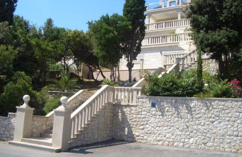 Villa Jade Apartments FRONT ROW SEA VIEW - WALK TO KORCULA OLD TOWN - Foto 1