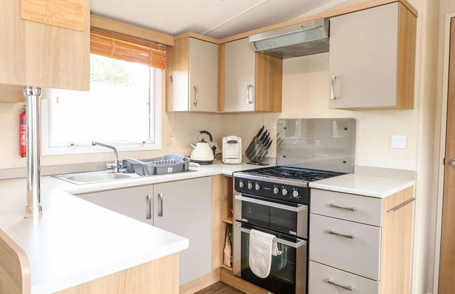 5 Berth 3 Bedroom Caravan Holiday Home in Fritton - Foto 15