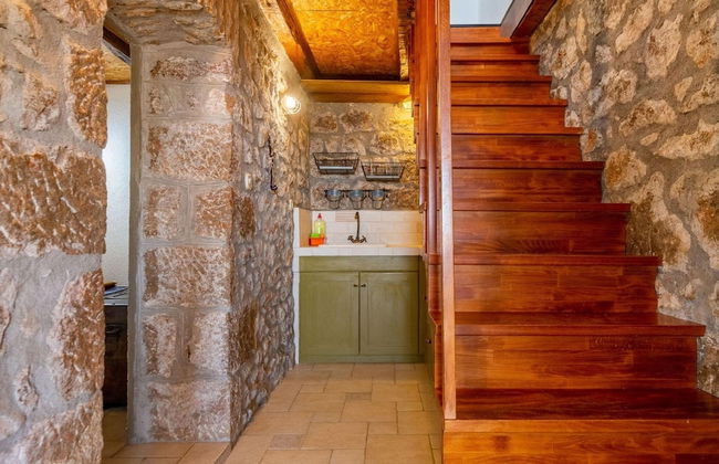 Authentic Stone House on the Mountain Velebit - Foto 7