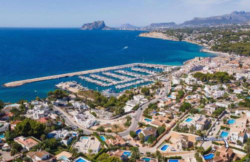 Villa Mar Flores by Villa Plus - Photo 2