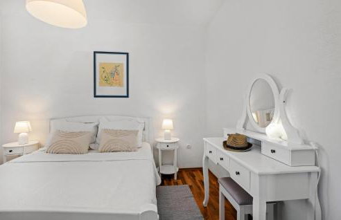 Lovely Home In Krkovic - Photo 38