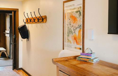 1BR Ski-In&Out - Top Floor - Mtn Views & Hot Tub - Foto 15