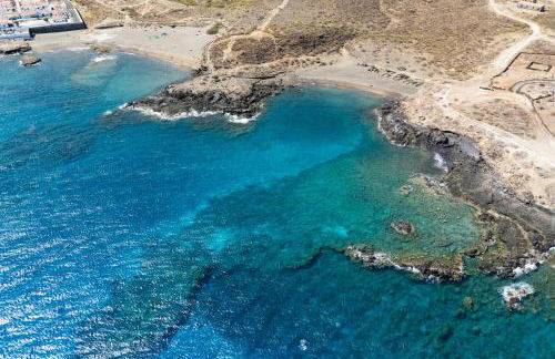 Home2Book Modern Bright Apt Abades, Pool & Terrace - Foto 5