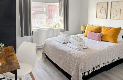 Family Holiday Home With Hot Tub & Sauna Sleeps 8 - Foto 42