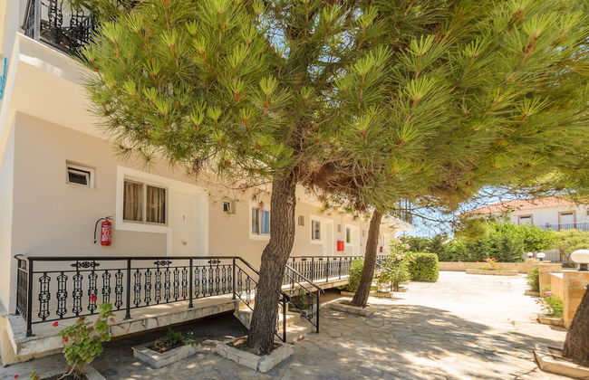 Karras Livin - Foto 27