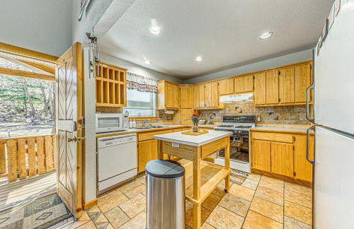 2 Mi to Dtwn Cloudcroft Home with Furnished Deck - Foto 8