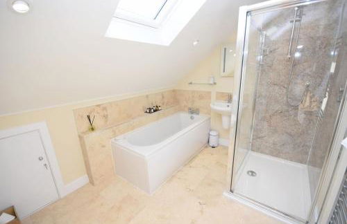 The Dairy , Emsworth - Photo 26