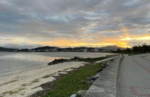 Loft Studio 204 no Kobrasol à 7km de Floripa - Foto 33