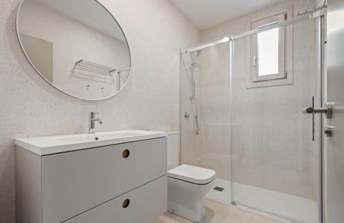 Confort y Ubicación en Madrid - Santero Suites - Photo 45