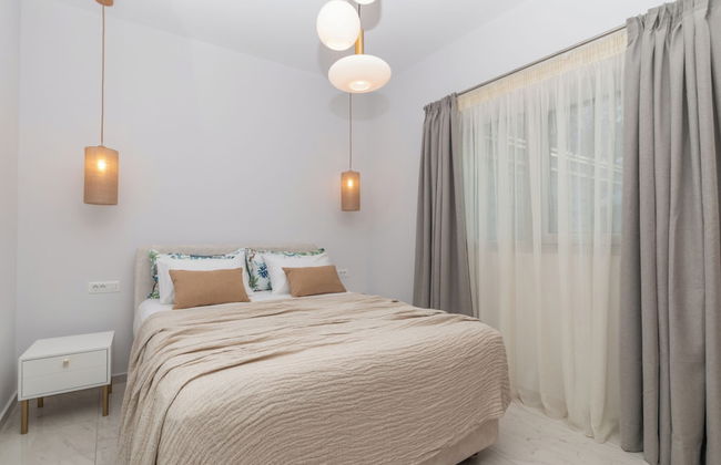 Camelia Luxury Suites - Private Pool & Jaccuzi - Foto 14