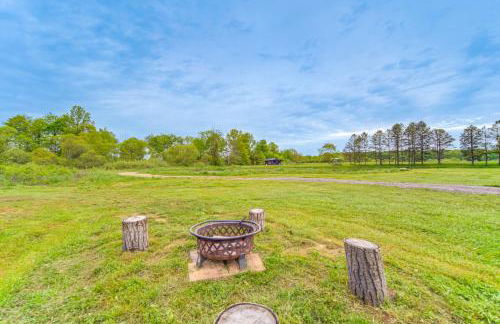 Dog-Friendly Cabin Near Pymatuning Lake! - Foto 24